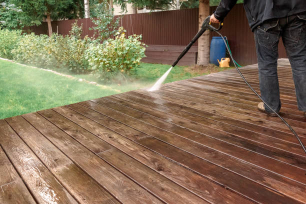 Best Animal Enclosure Cleaning  in Quail Creek, TX